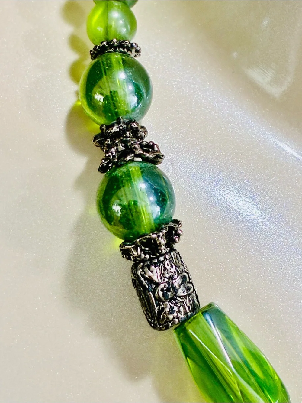 Vibrant Green Glass Bead Necklace with Silver-Tone Accents